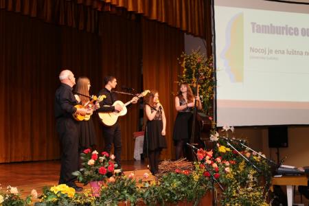 Predsednik Republike Slovenije Borut Pahor na prireditvi ob mednarodnem dnevu maternega jezika na Razkrižju 79